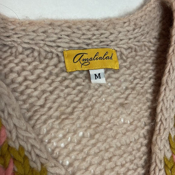 Amalialad 100% Wool cardigan - Picture 3 of 5